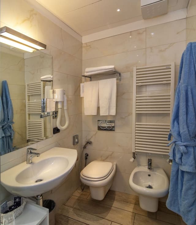 Deluxe Double Room, Pool View