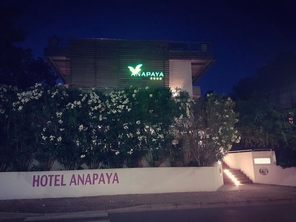 Hotel Anapaya0