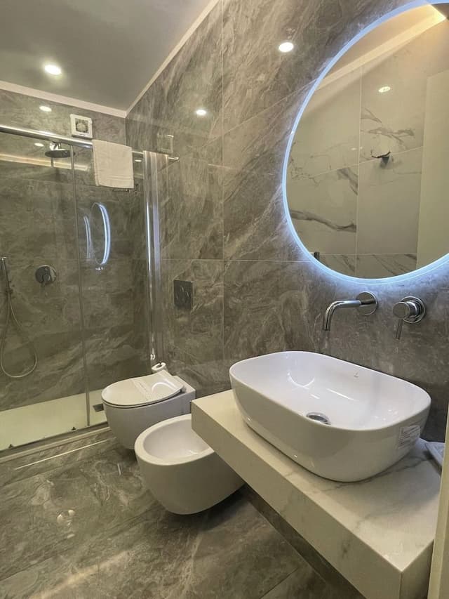 Exclusive Duplex, Hot Tub (Suite)
