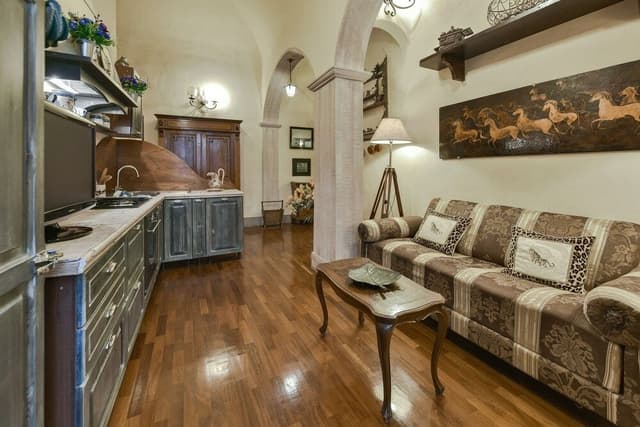 City Apartment, 1 Bedroom (Appartamento Archi)