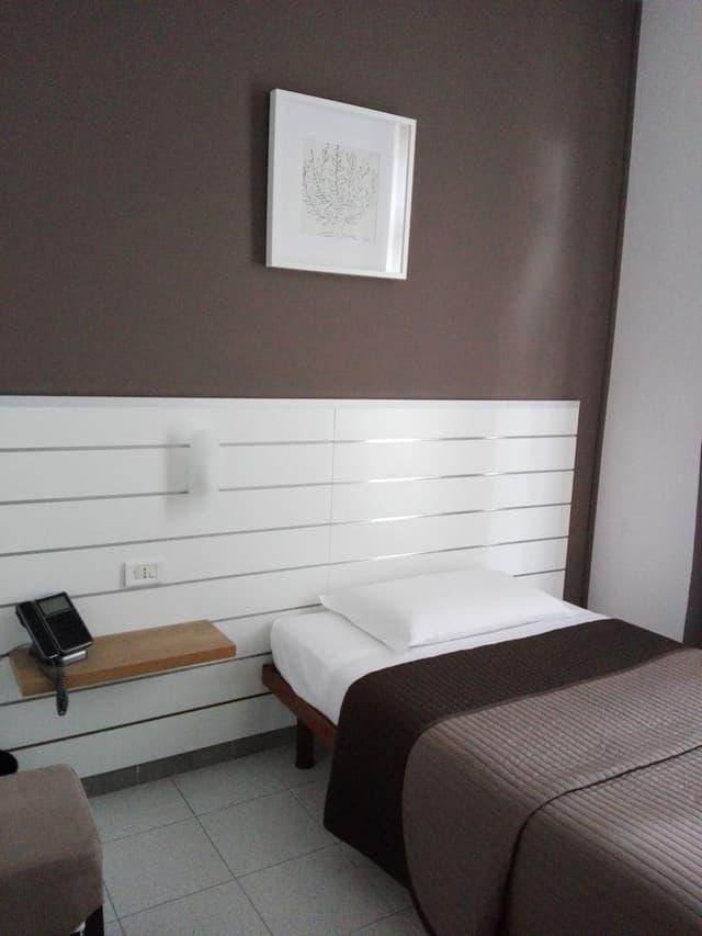 Standard Single Room