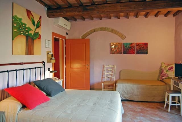 Comfort Triple Room