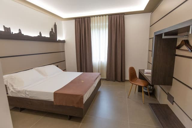 Deluxe Double Room Single Use