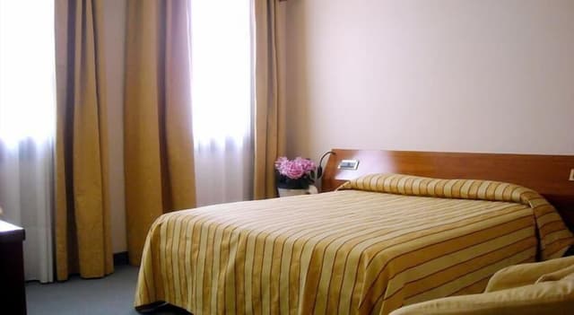 Double Room Single Use