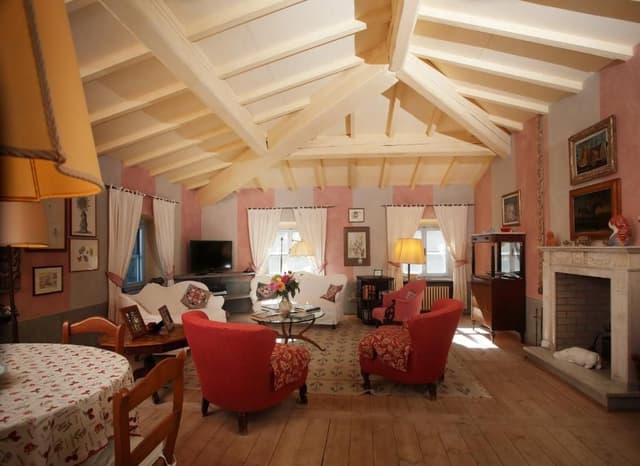 3bed APT Magnolia
