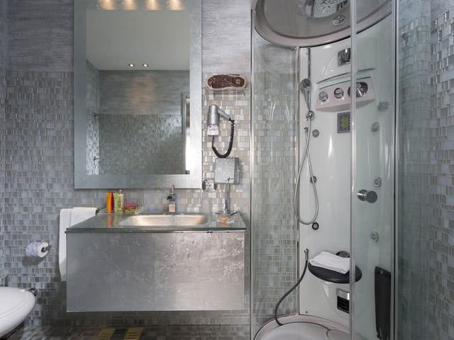 Luxury Suite, 2 Bedrooms, Sea View (4 Pax)