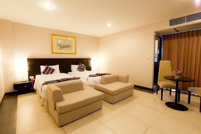 Deluxe Double or Twin Room