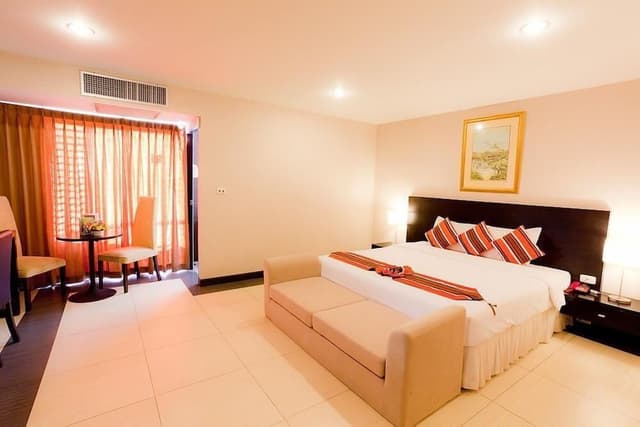Deluxe Double or Twin Room