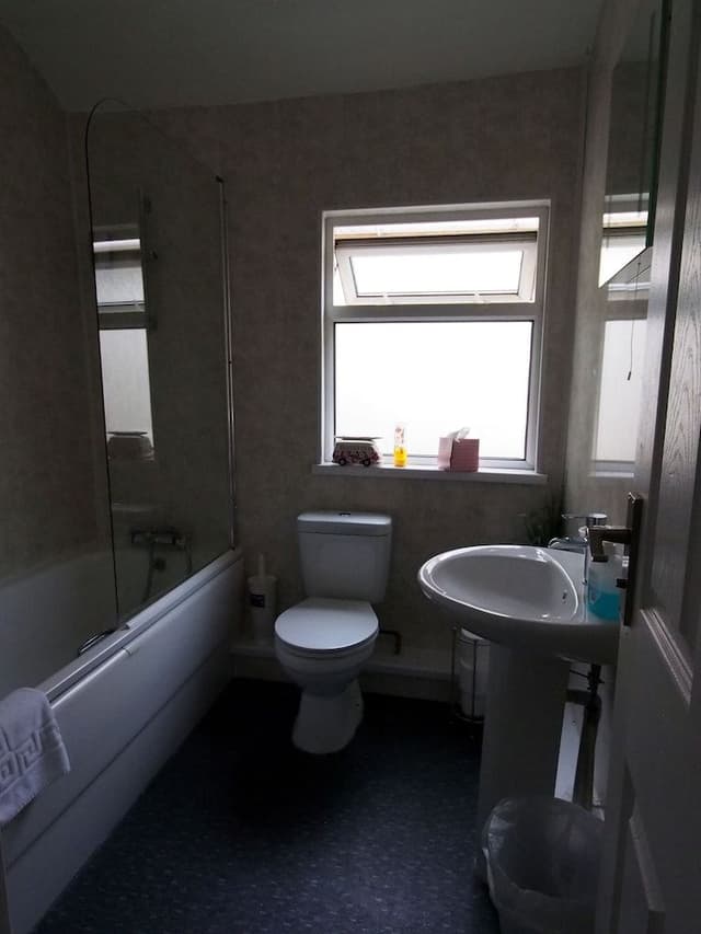 Single Room, Shared Bathroom