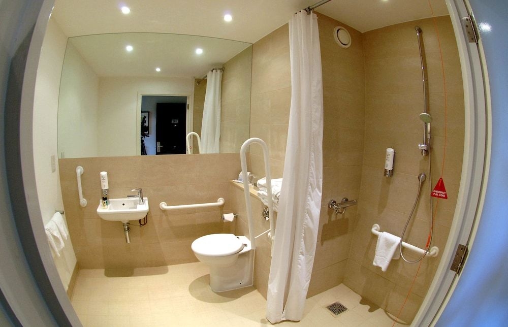 International Hotel Telford3