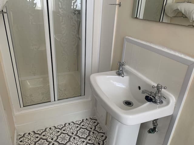 Deluxe family room