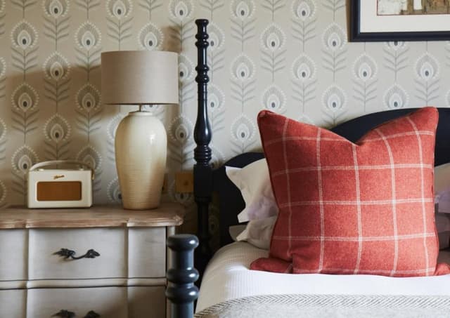 Roseate Junior Suite