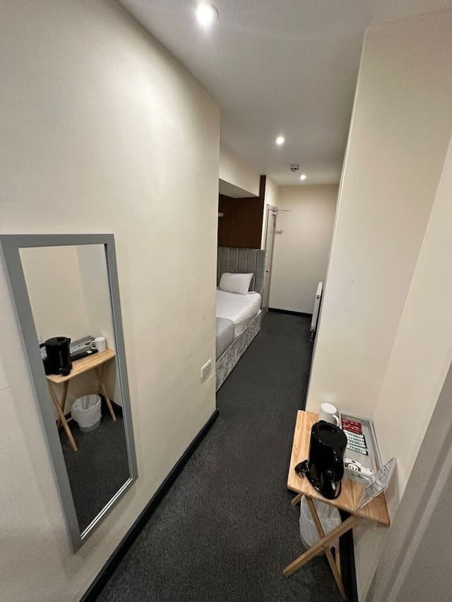 Standard Single Room, Ensuite