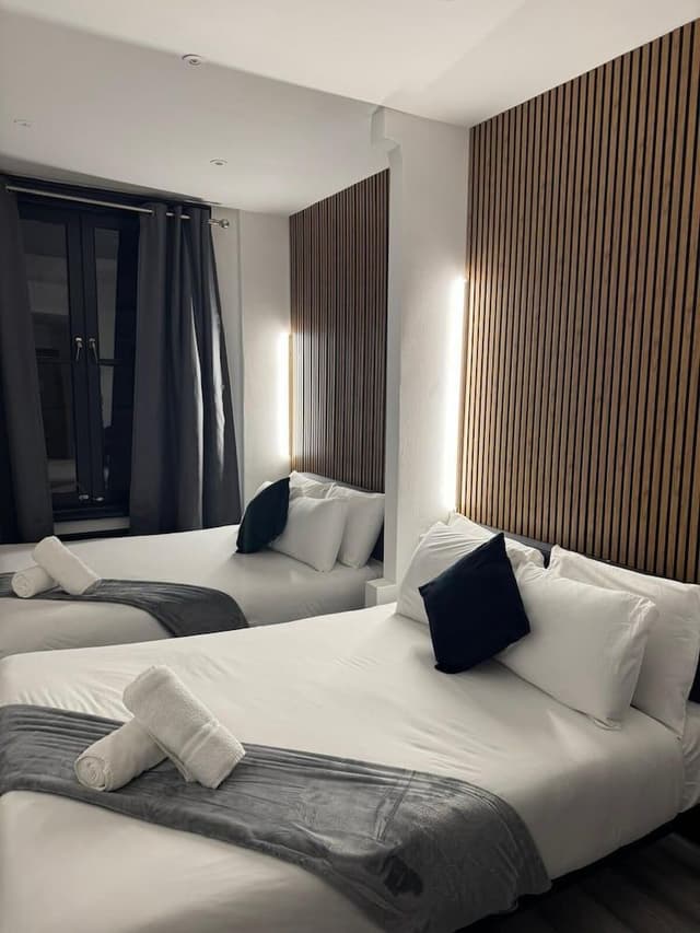 Quadruple Room, Ensuite