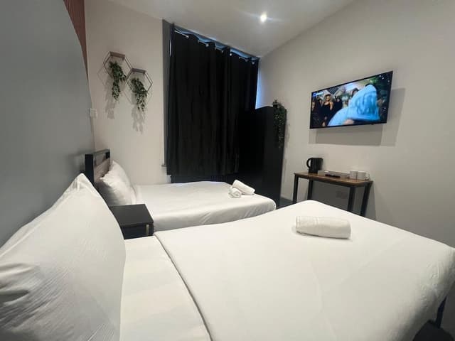 Deluxe Triple Room, Ensuite
