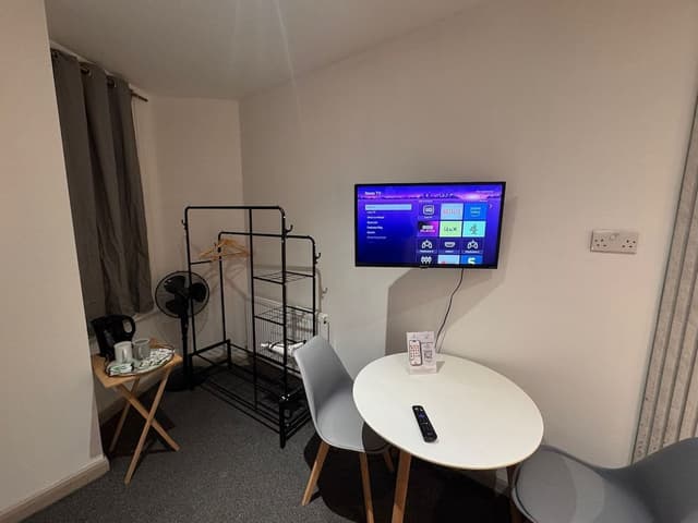 Double Room, Ensuite (Compact)