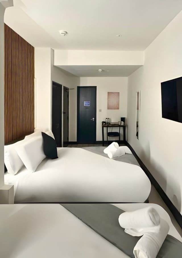 Quadruple Room, Ensuite