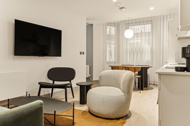 The Executive Three Bedroom Suite