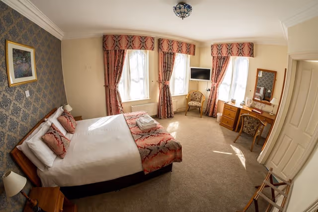 Classic Double Room, 1 Double Bed, City View