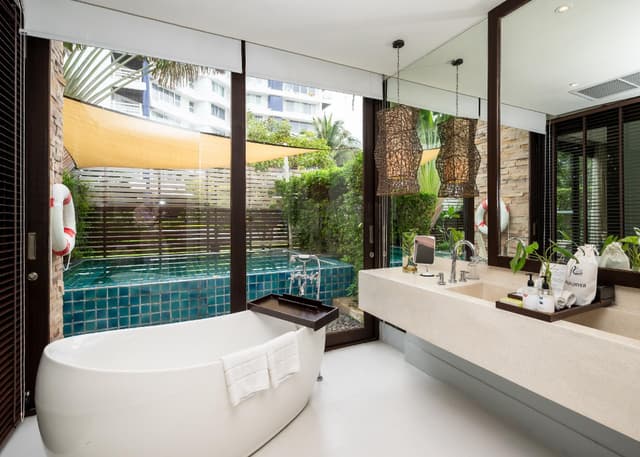 Grand Family Premier Pool Suite