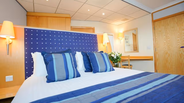 Suite (Penthouse)