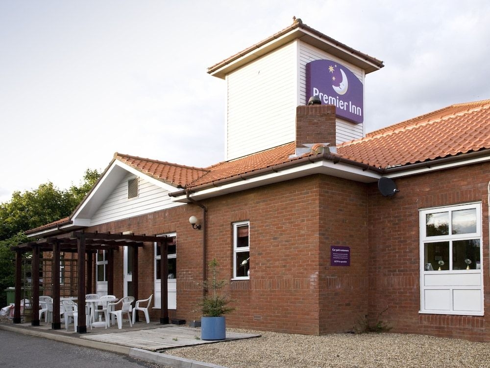 Premier Inn Chelmsford Springfield2