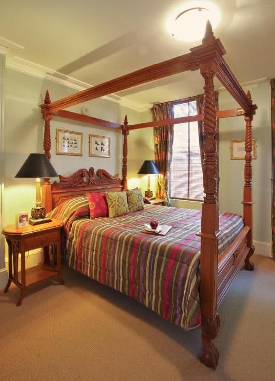 Luxury Four Poster