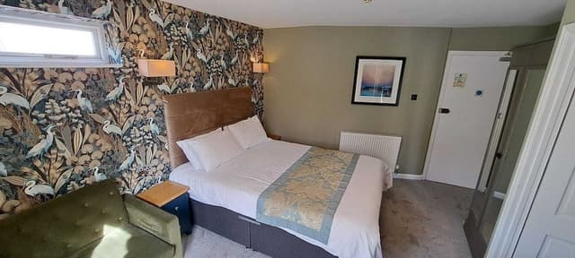 Standard Double Room, 1 Double Bed, Non Smoking, Ensuite