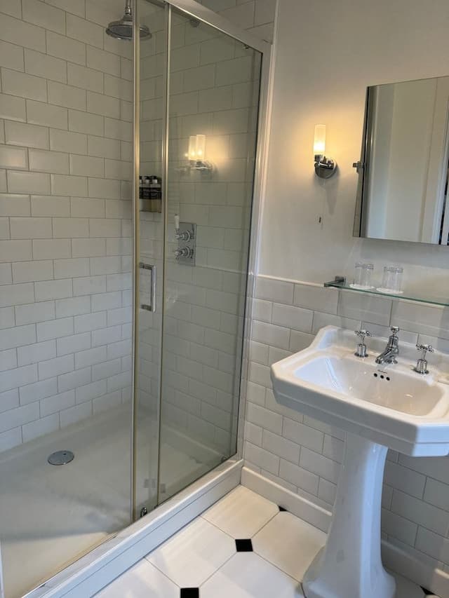 Heather Room