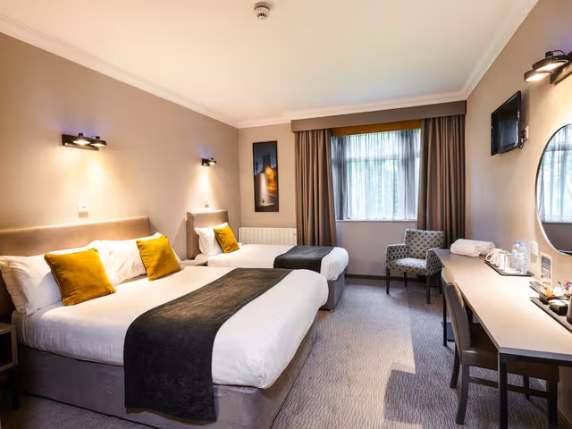 Twin Room