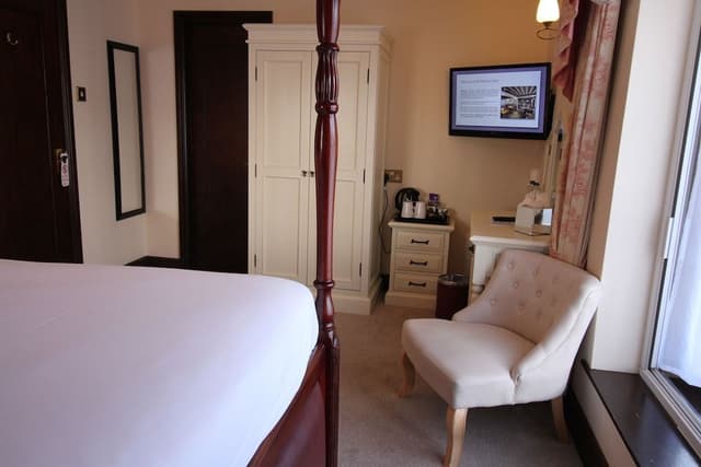 Superior Double Room, Ensuite (Four Poster )