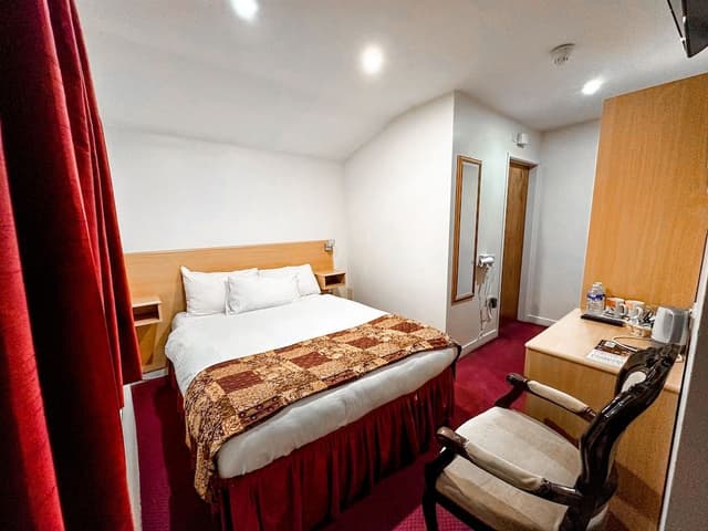 Classic Double Room