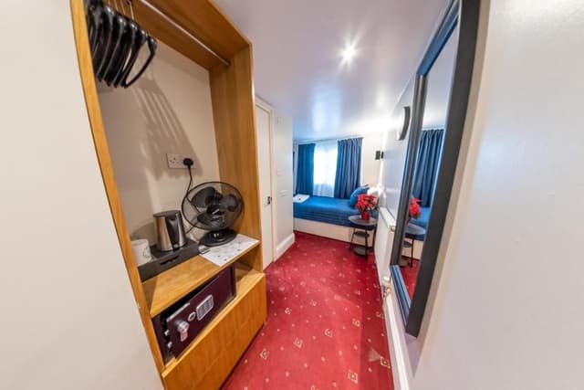 Single Room
