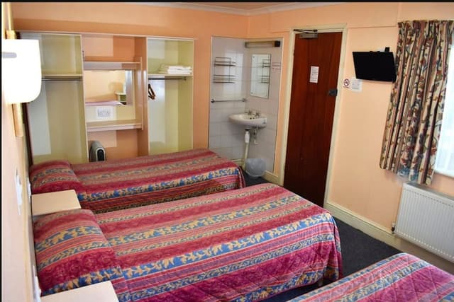 Triple Room, Shared Bathroom