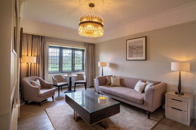 Estate Suite