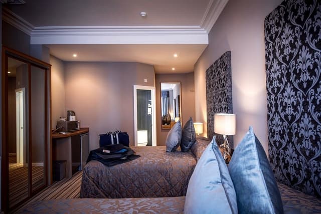 Signature Room, 1 Double Bed, Ensuite