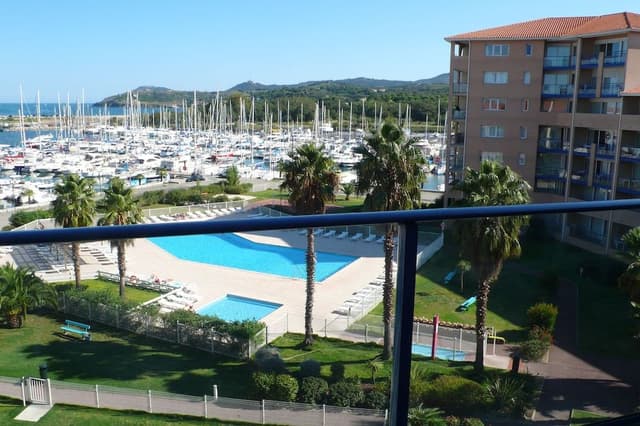 Comfort Apartment, 2 Bedrooms, Harbor View