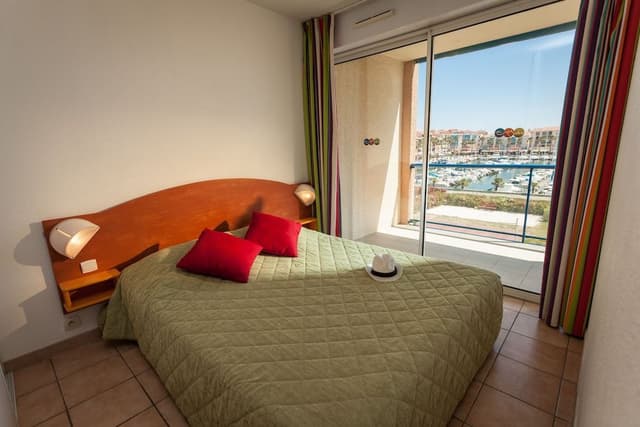 Comfort Apartment, 2 Bedrooms, Harbor View