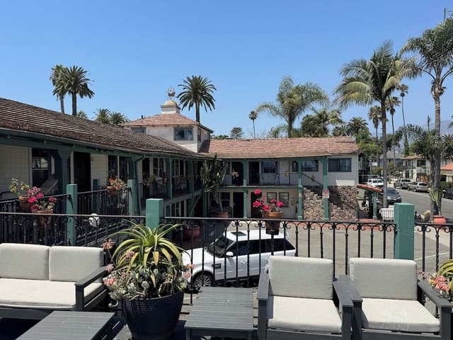Oceanfront King