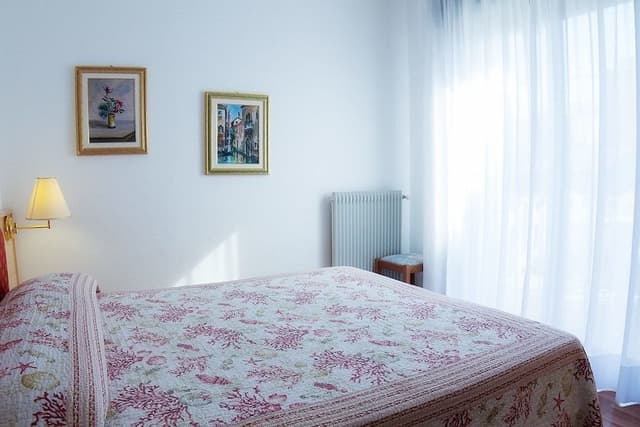 Family Room (Superior)