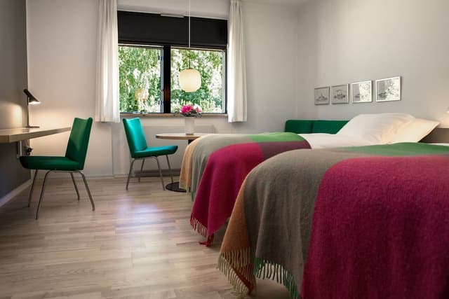 Business Twin Room