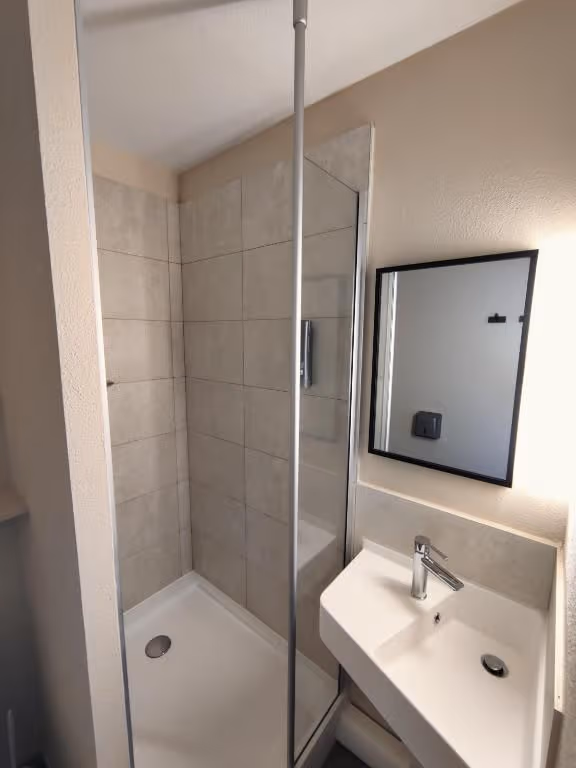 Double Room (1 - 2 Adults)