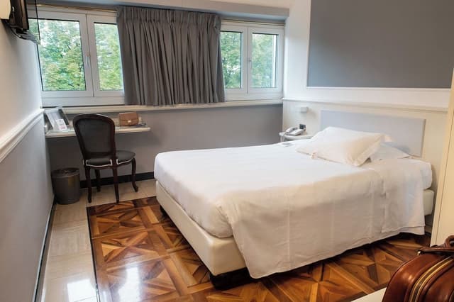 Double Room Single Use