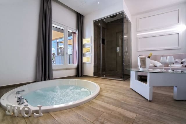 Luxury Room