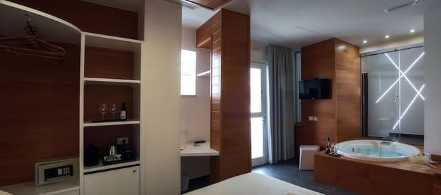 Deluxe Suite, Sea View