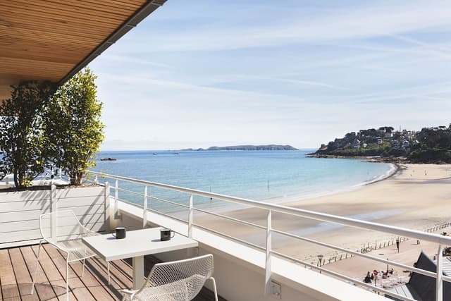 Panoramic Room, Partial Sea View