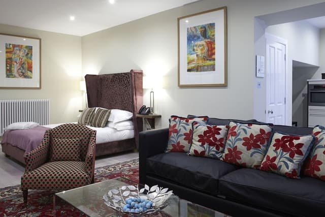 Executive Apartment
