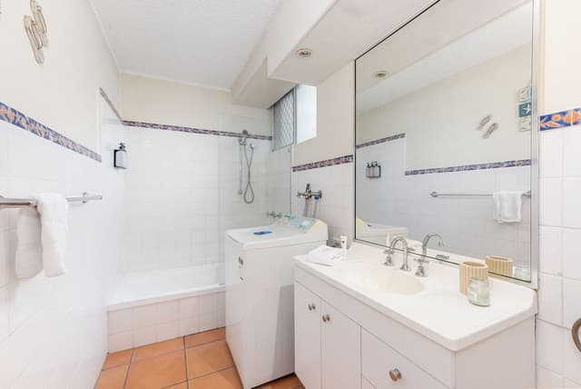 1 Bedroom Low Floor Apartment