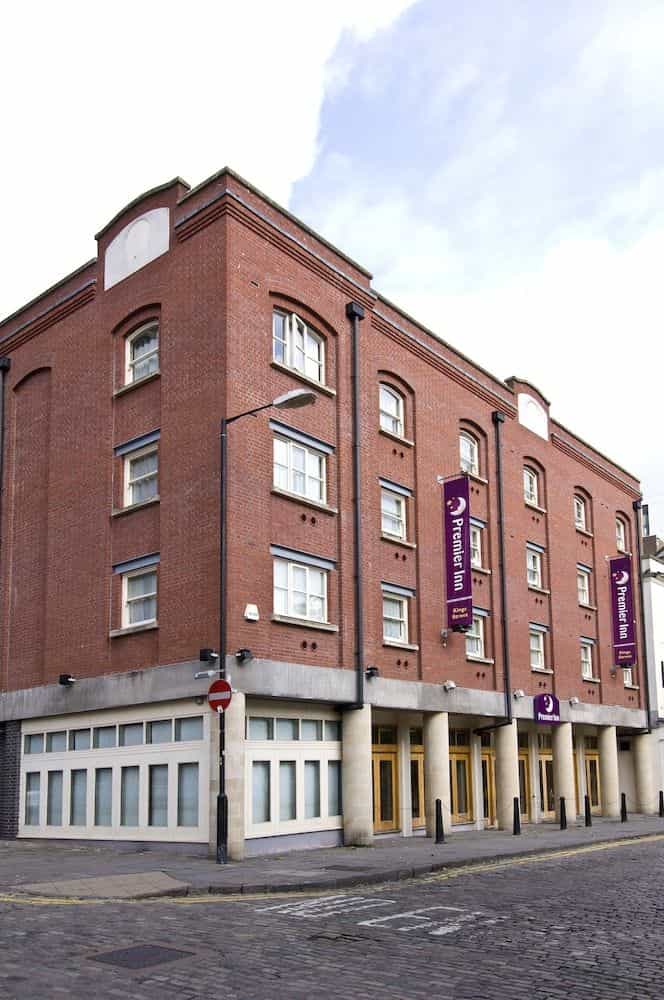 Premier Inn Bristol City Centre (King St.) Premier Inn Bristol City Centre (King St.)