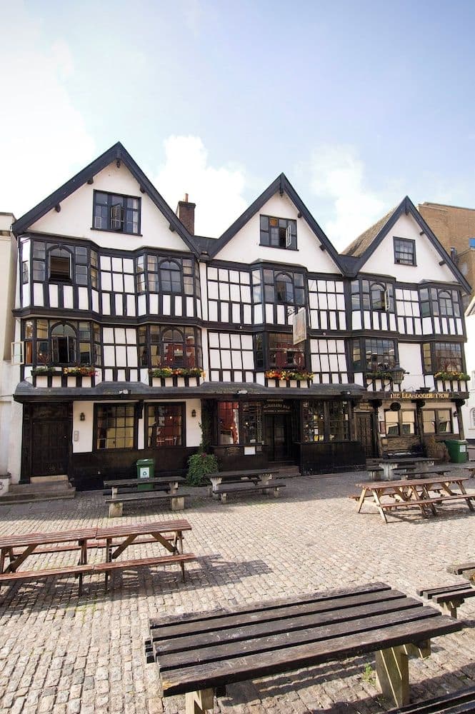 Premier Inn Bristol City Centre (King St.) Premier Inn Bristol City Centre (King St.)